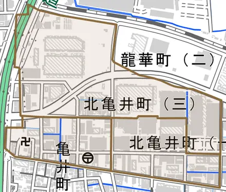 北亀井町とその周辺の地図。町の範囲を重ねている