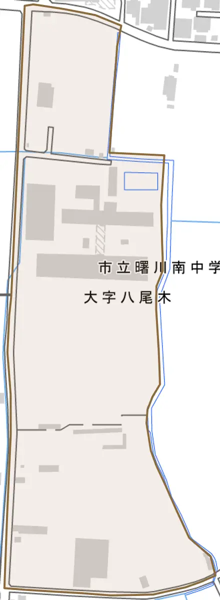 大字八尾木とその周辺の地図。町の範囲を重ねている