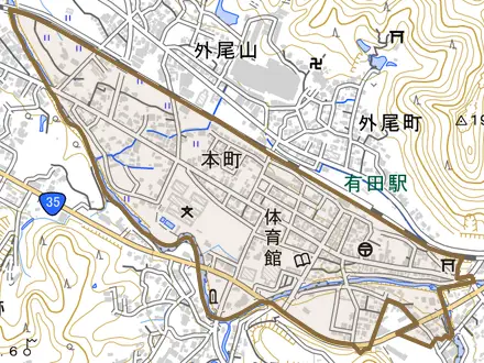 本町とその周辺の地図。町の範囲を重ねている