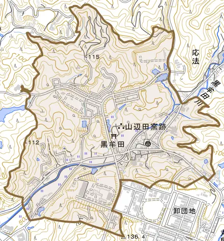 黒牟田とその周辺の地図。町の範囲を重ねている