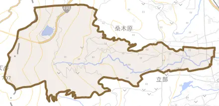 山本とその周辺の地図。町の範囲を重ねている