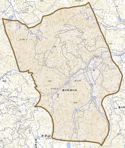 黒川町畑川内とその周辺の地図。町の範囲を重ねている