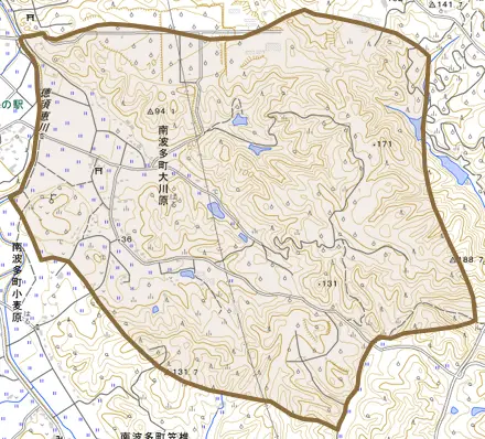 南波多町大川原とその周辺の地図。町の範囲を重ねている