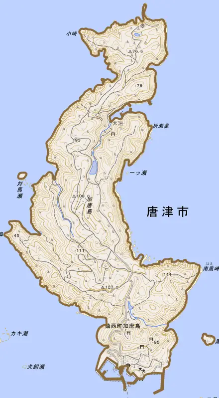 鎮西町加唐島とその周辺の地図。町の範囲を重ねている