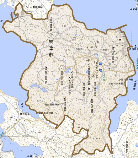 鎮西町名護屋とその周辺の地図。町の範囲を重ねている