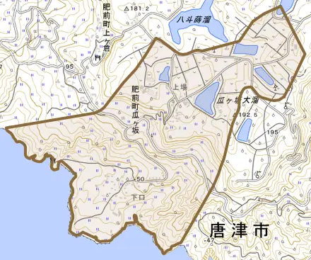 肥前町瓜ケ坂とその周辺の地図。町の範囲を重ねている