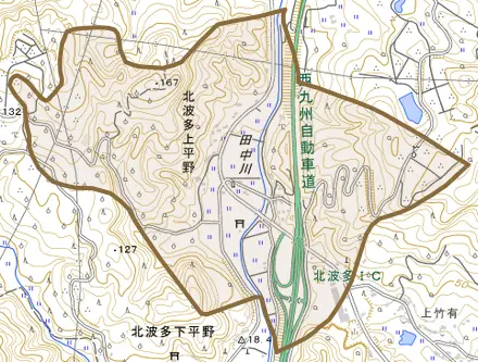 北波多上平野とその周辺の地図。町の範囲を重ねている