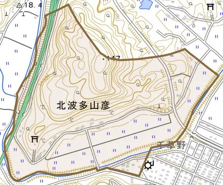 北波多山彦とその周辺の地図。町の範囲を重ねている