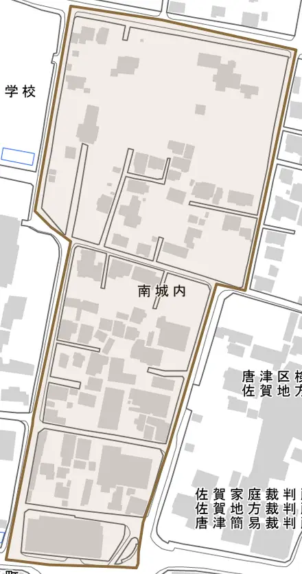 南城内とその周辺の地図。町の範囲を重ねている