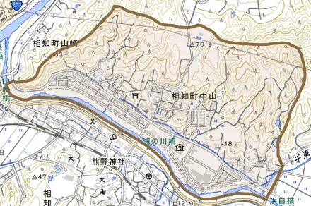 相知町中山とその周辺の地図。町の範囲を重ねている
