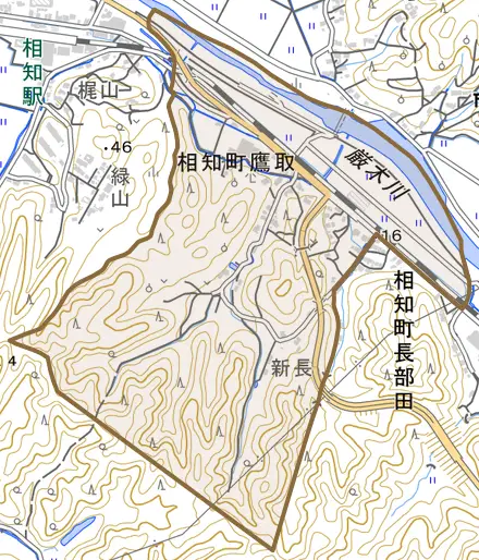 相知町鷹取とその周辺の地図。町の範囲を重ねている