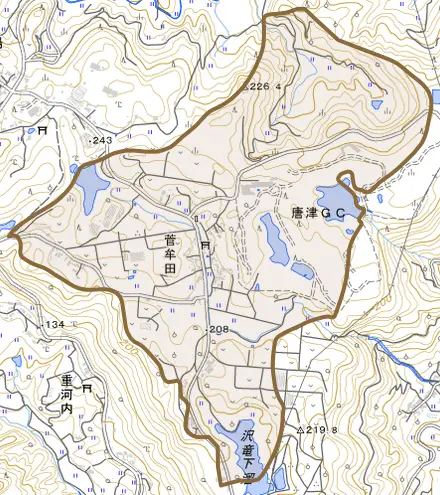菅牟田とその周辺の地図。町の範囲を重ねている