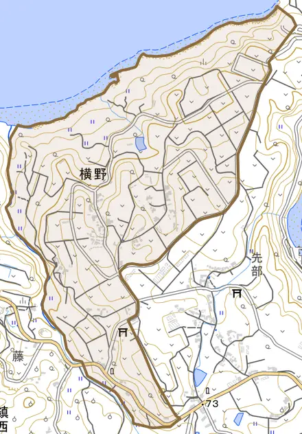 横野とその周辺の地図。町の範囲を重ねている