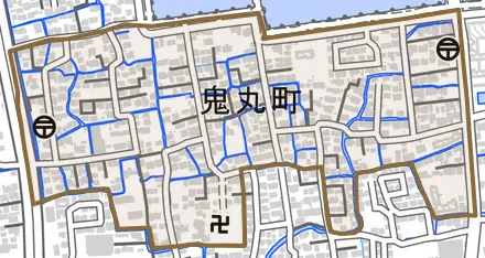 鬼丸町とその周辺の地図。町の範囲を重ねている