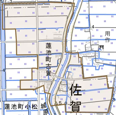 蓮池町大字古賀とその周辺の地図。町の範囲を重ねている