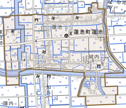 蓮池町大字蓮池とその周辺の地図。町の範囲を重ねている