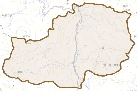 富士町大字上無津呂とその周辺の地図。町の範囲を重ねている