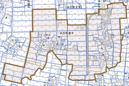 本庄町大字鹿子とその周辺の地図。町の範囲を重ねている