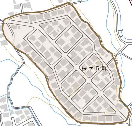 桜ケ丘町とその周辺の地図。町の範囲を重ねている