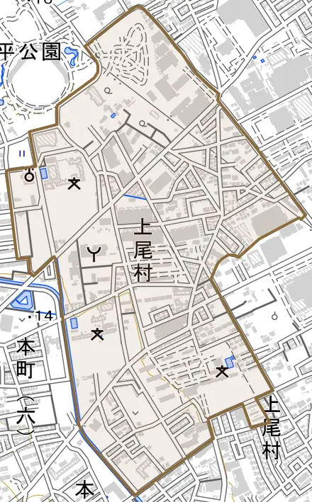 大字上尾村とその周辺の地図。町の範囲を重ねている