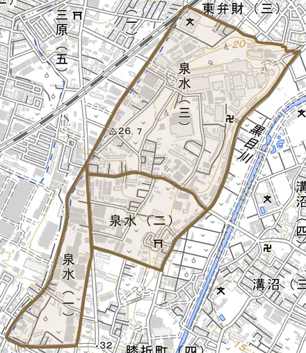 泉水とその周辺の地図。町の範囲を重ねている