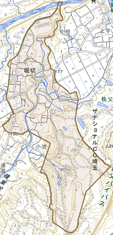 堀切とその周辺の地図。町の範囲を重ねている