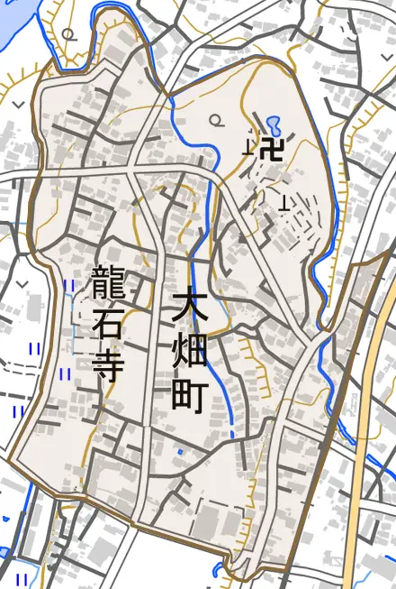 大畑町とその周辺の地図。町の範囲を重ねている