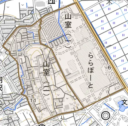 山室とその周辺の地図。町の範囲を重ねている