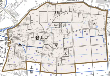 新井とその周辺の地図。町の範囲を重ねている