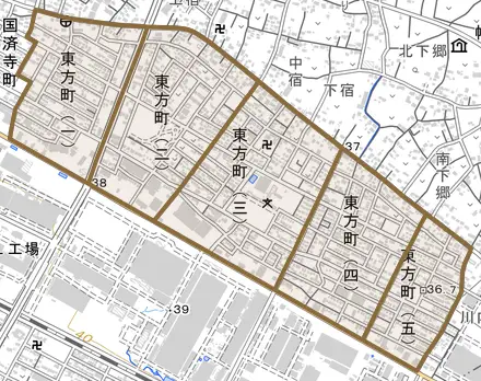 東方町とその周辺の地図。町の範囲を重ねている