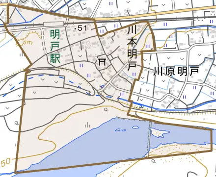 川本明戸とその周辺の地図。町の範囲を重ねている