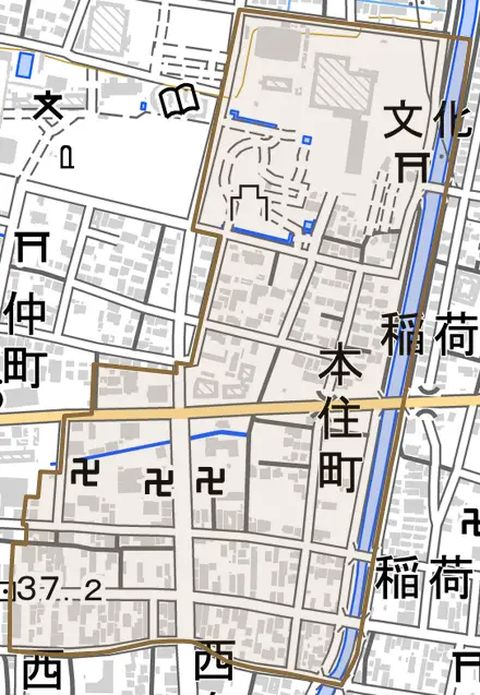 本住町とその周辺の地図。町の範囲を重ねている