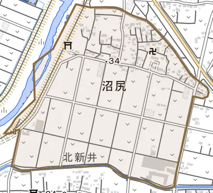 沼尻とその周辺の地図。町の範囲を重ねている