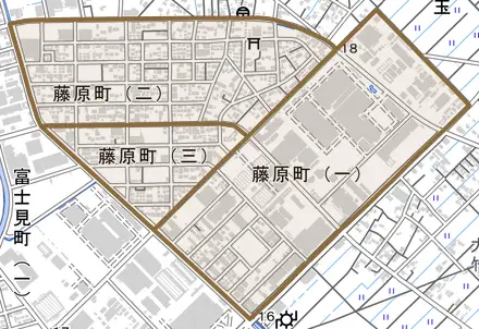 藤原町とその周辺の地図。町の範囲を重ねている
