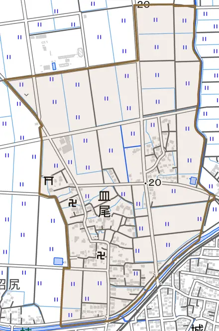 大字皿尾とその周辺の地図。町の範囲を重ねている