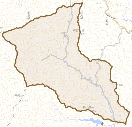 大字上名栗とその周辺の地図。町の範囲を重ねている