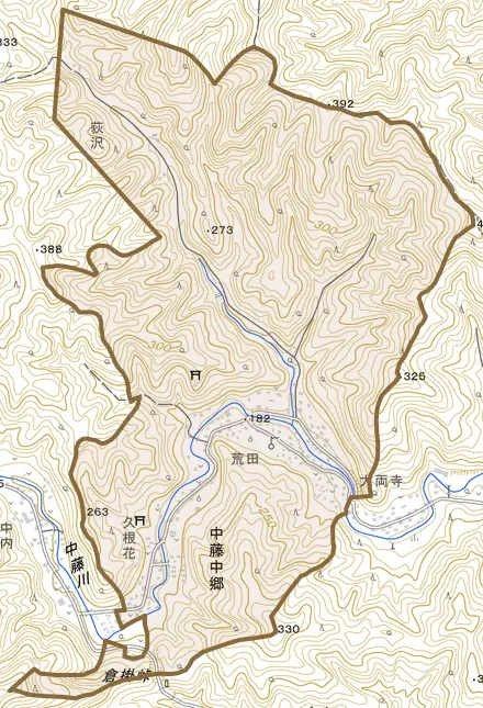 大字中藤中郷とその周辺の地図。町の範囲を重ねている