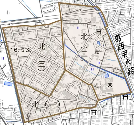 北とその周辺の地図。町の範囲を重ねている