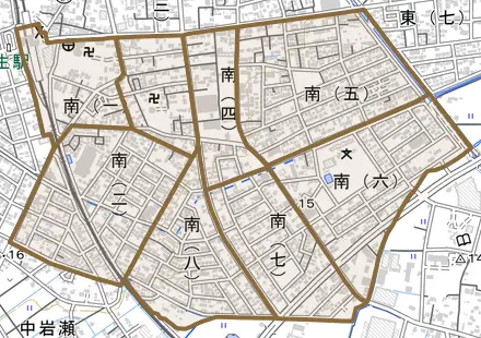 南とその周辺の地図。町の範囲を重ねている