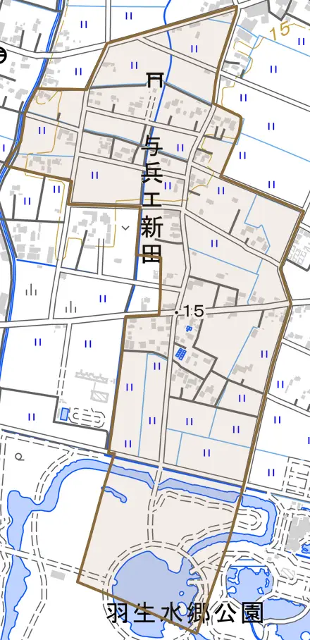大字与兵エ新田とその周辺の地図。町の範囲を重ねている