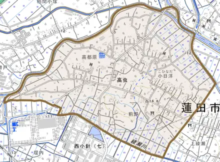 大字高虫とその周辺の地図。町の範囲を重ねている