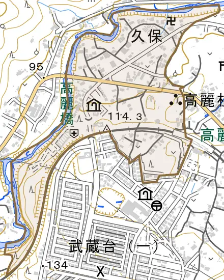 大字久保とその周辺の地図。町の範囲を重ねている