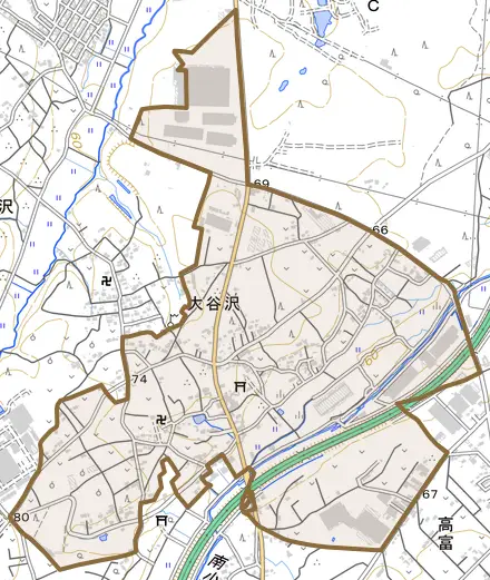 大字大谷沢とその周辺の地図。町の範囲を重ねている