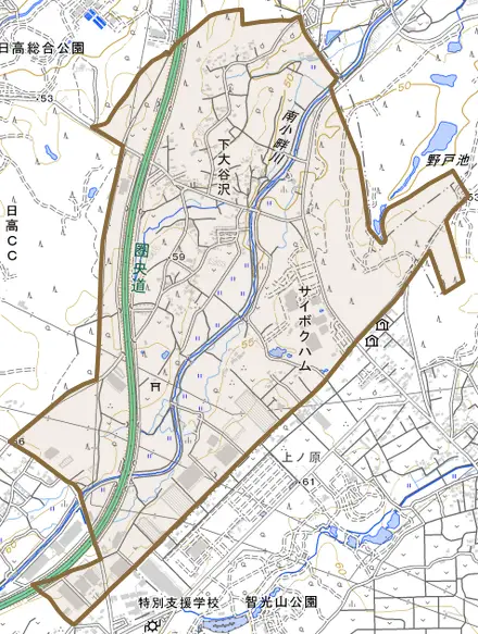 大字下大谷沢とその周辺の地図。町の範囲を重ねている
