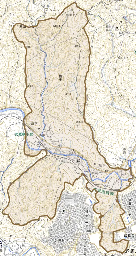 大字横手とその周辺の地図。町の範囲を重ねている