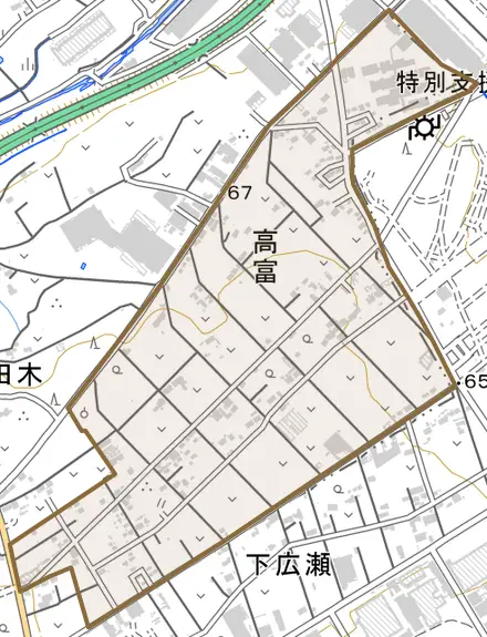 大字高富とその周辺の地図。町の範囲を重ねている