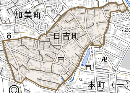 日吉町とその周辺の地図。町の範囲を重ねている
