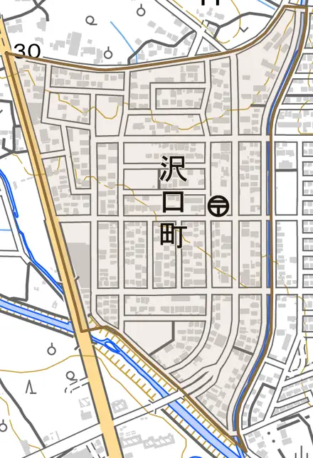 沢口町とその周辺の地図。町の範囲を重ねている