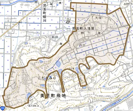 児玉町入浅見とその周辺の地図。町の範囲を重ねている