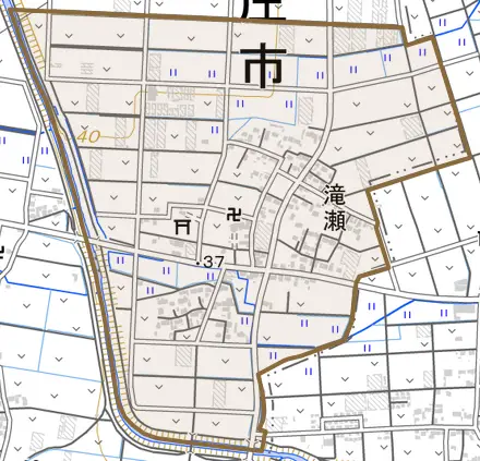 滝瀬とその周辺の地図。町の範囲を重ねている